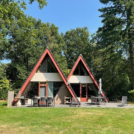 Lovely Holiday Home In Limburg Amid Lush Forest Stramproy Eksteriør billede