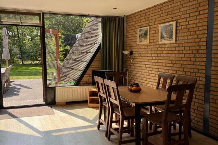 Lovely Holiday Home In Limburg Amid Lush Forest Stramproy Eksteriør billede